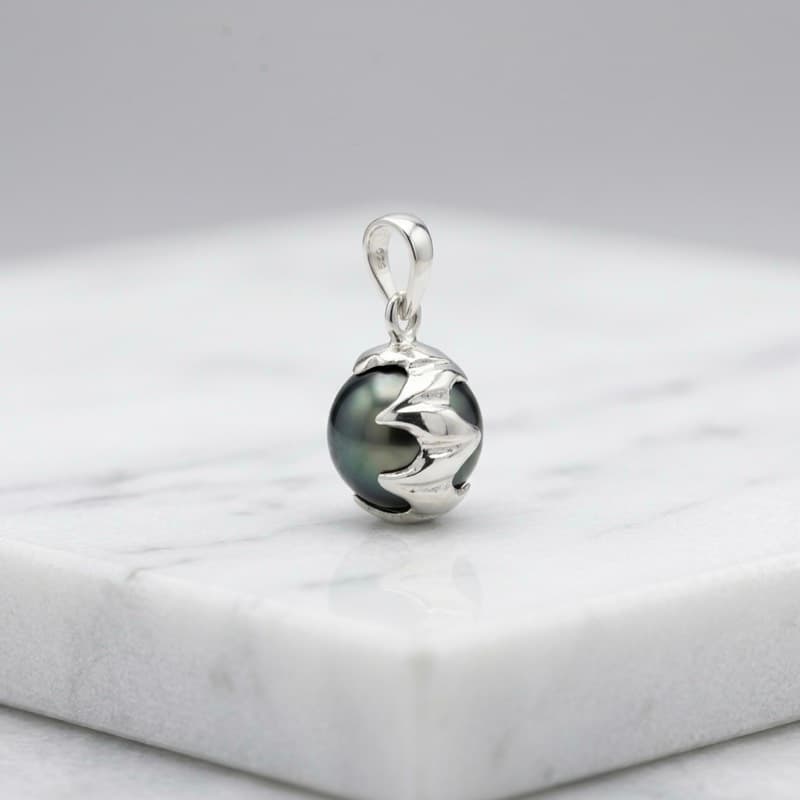 Tahitian Pearl Pendant in 925 Silver for Him & Her