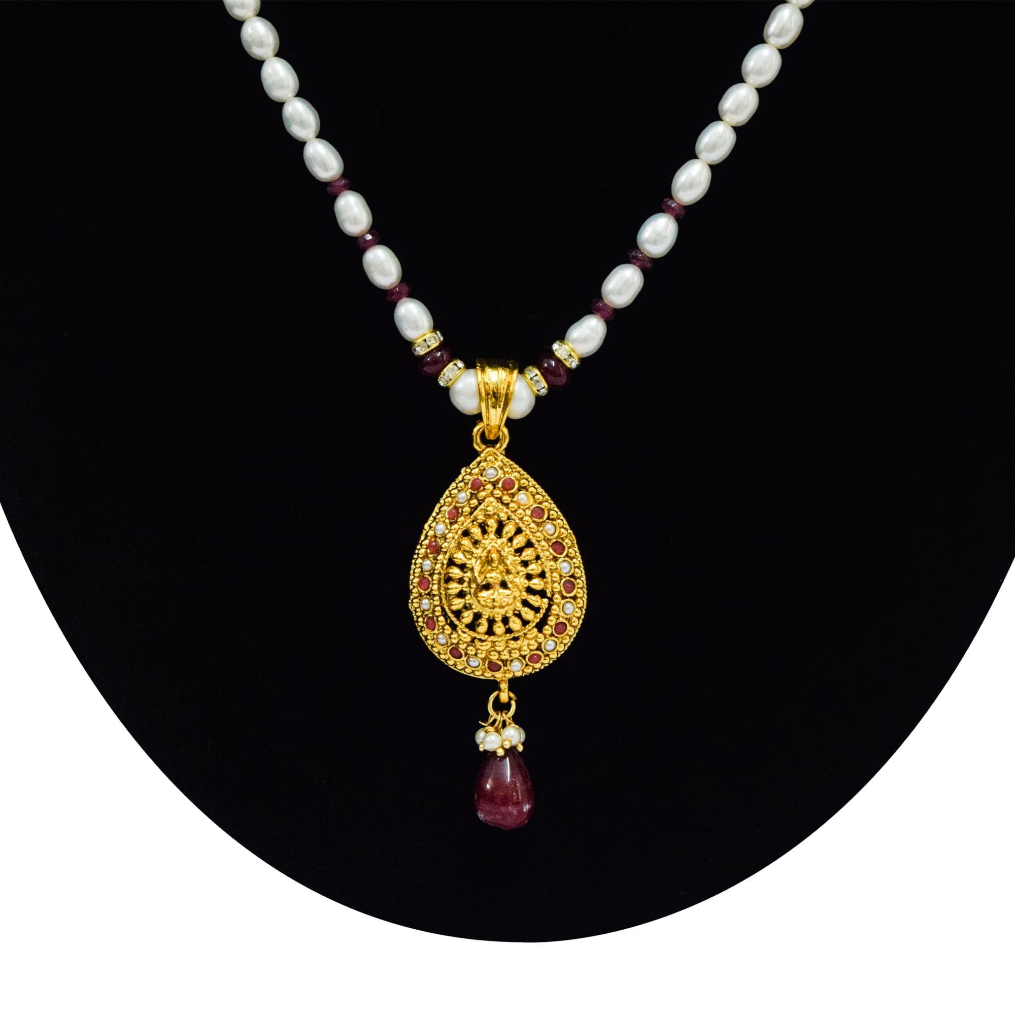 Simple Pearl Necklace Set in Lakshmi Pendant - Image 2