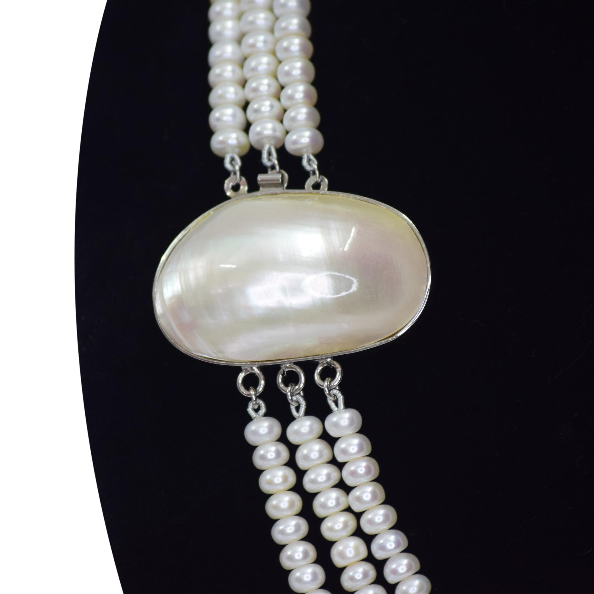 Exquisite Mother of Pearl Side Pendant 3-Row Necklace - Image 2