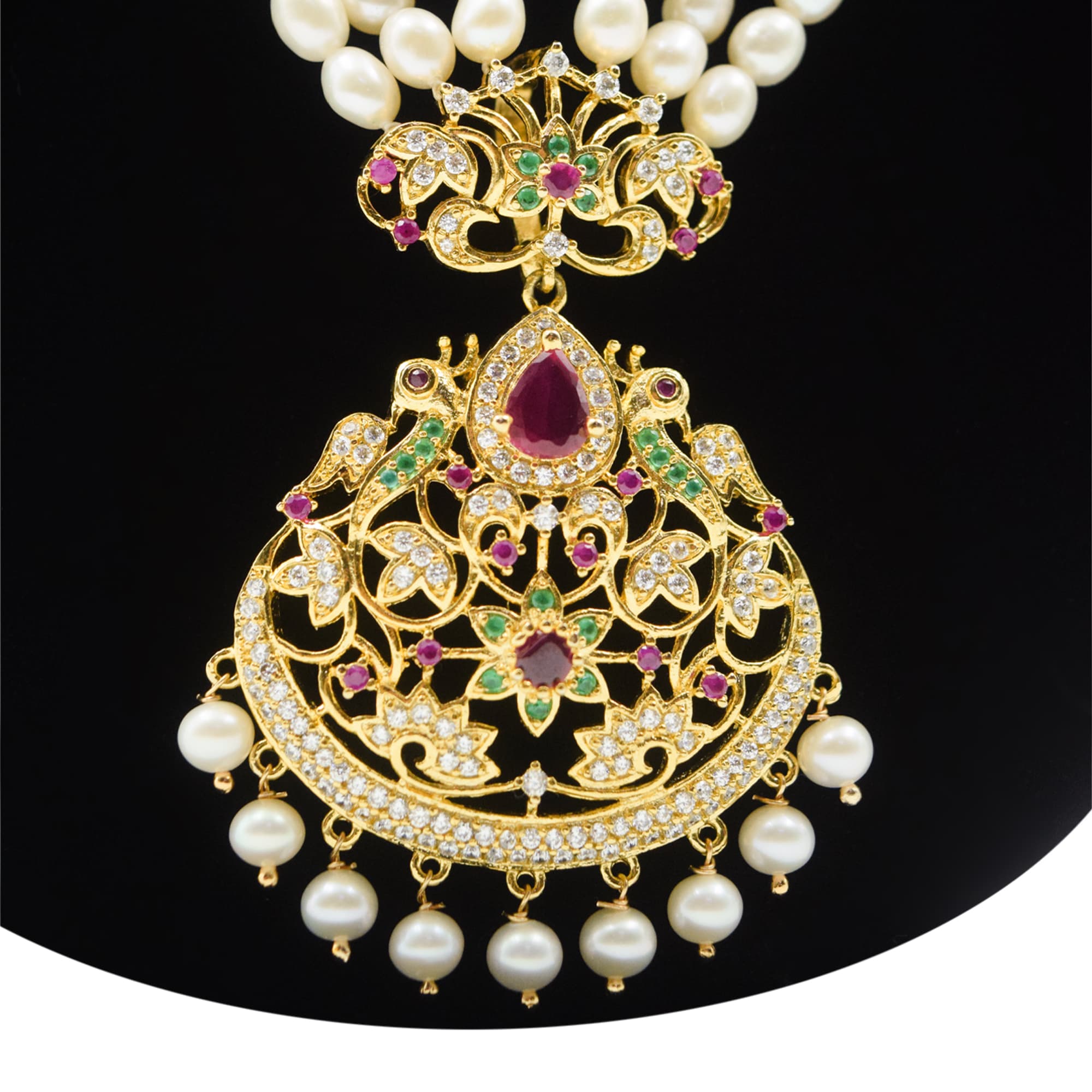 Glorious Triple Row White Pearl Haar With Traditional Pendant - Image 2