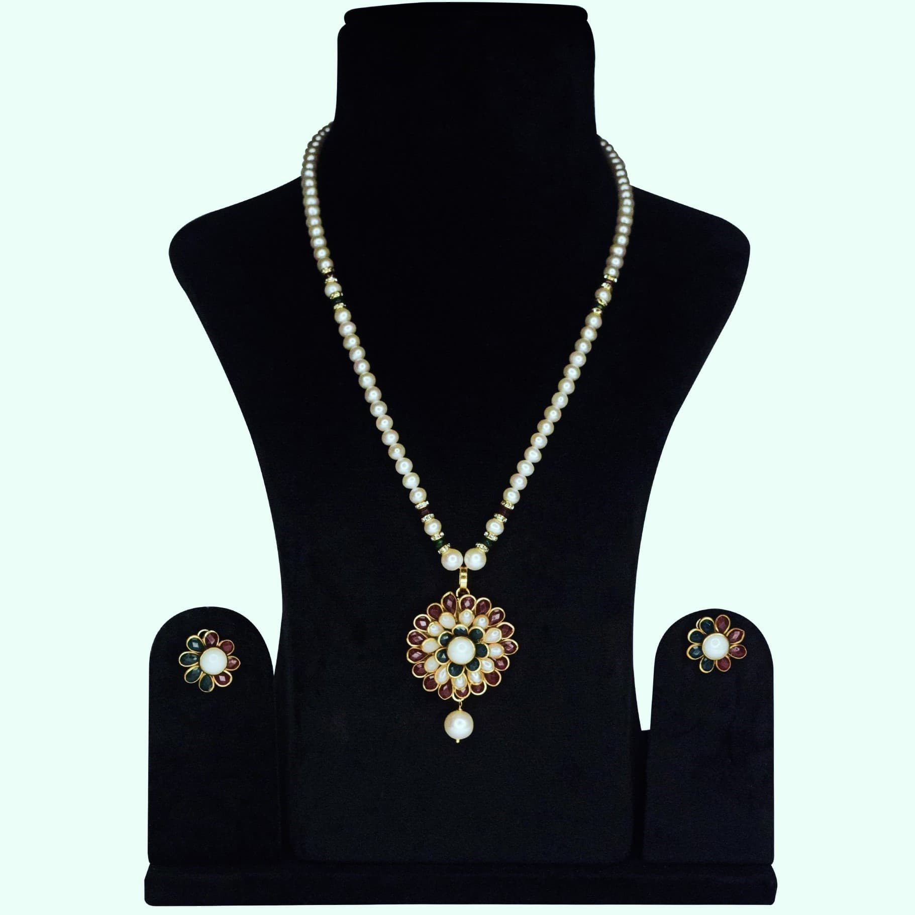 Beautiful White 5mm Round Pearl Necklace With Floral Pachi Pendant