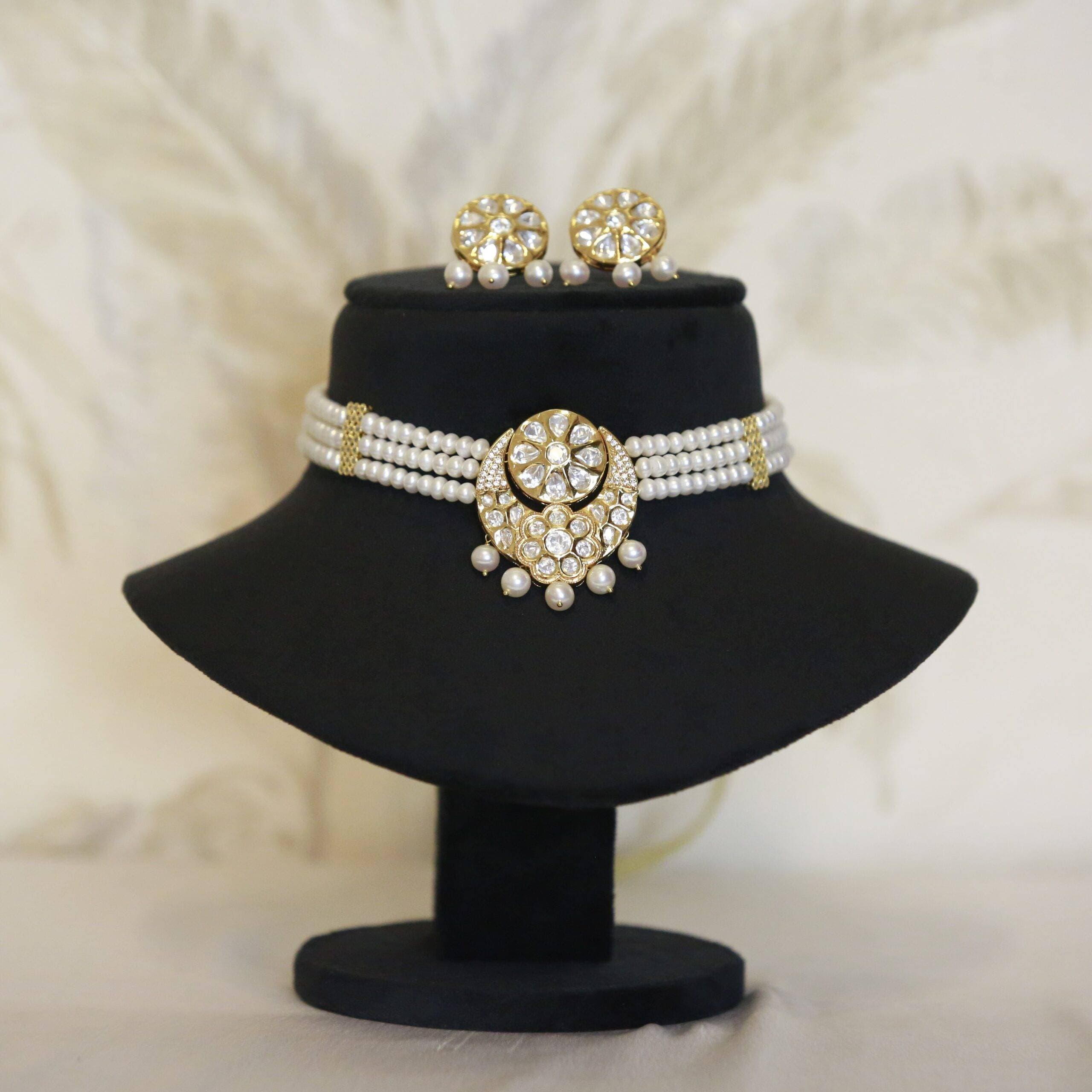 Alluring Three Line White Semi-Round Pearls Choker With Polki Pendant