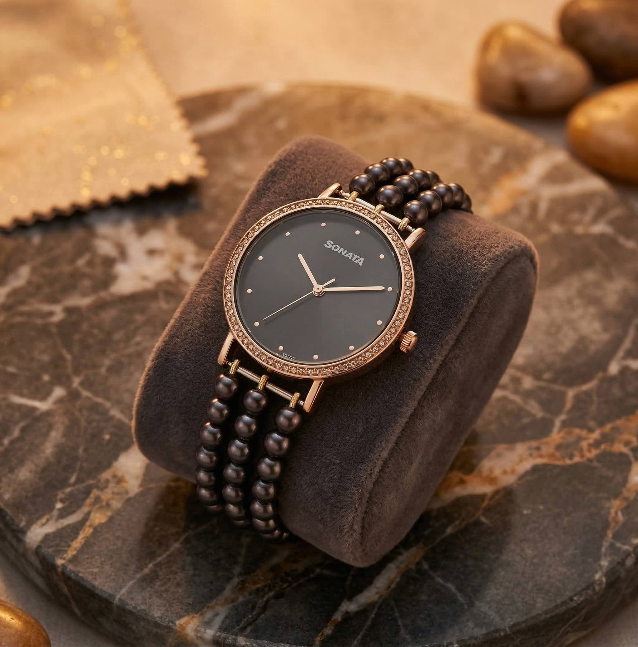 Sophisticated 3-Line 5mm Black Round Pearls Bracelet With Round Sonata Dial