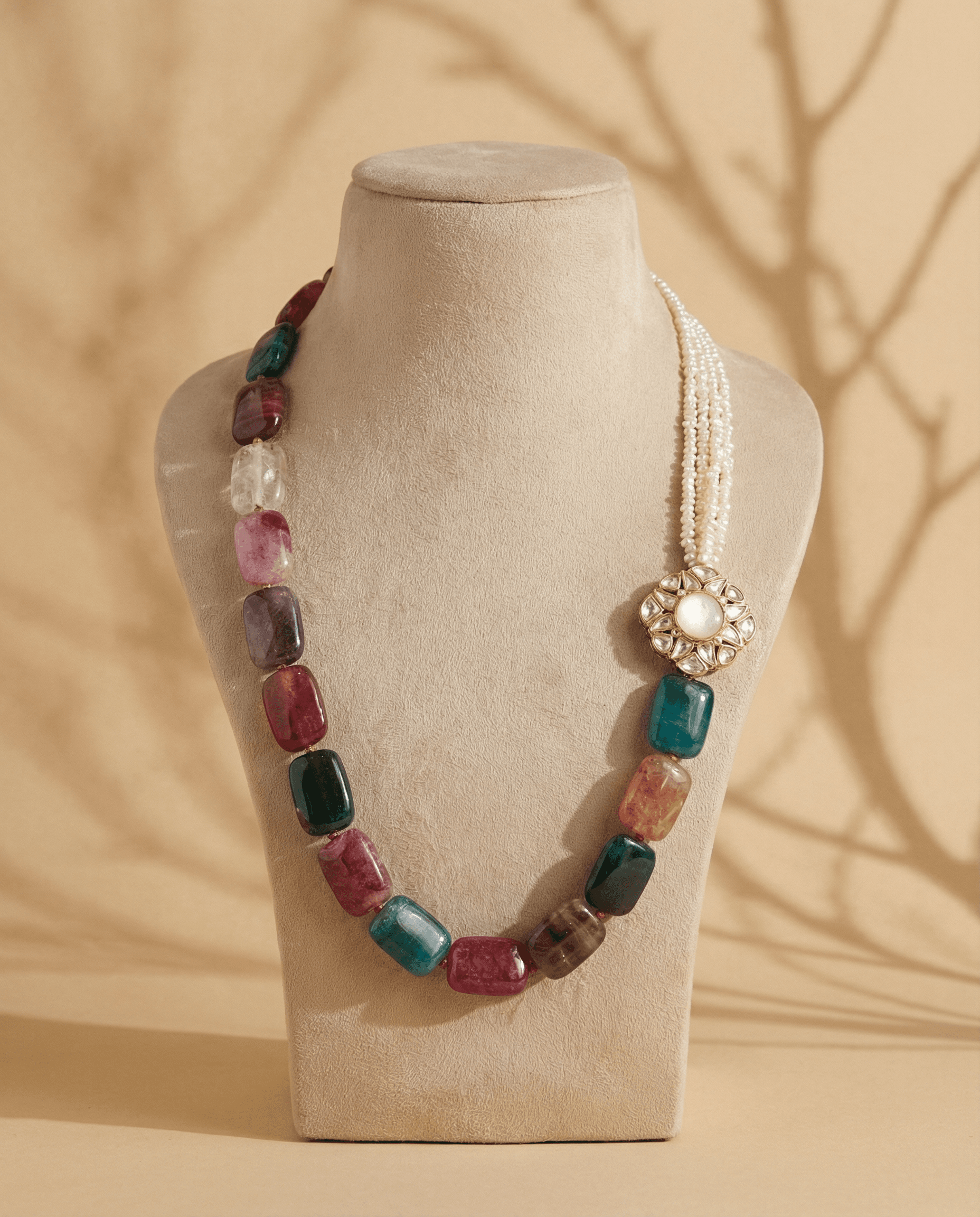 Attractive White Baroque Pearl Necklace With Polki Pendant & Multicoloured Onyx