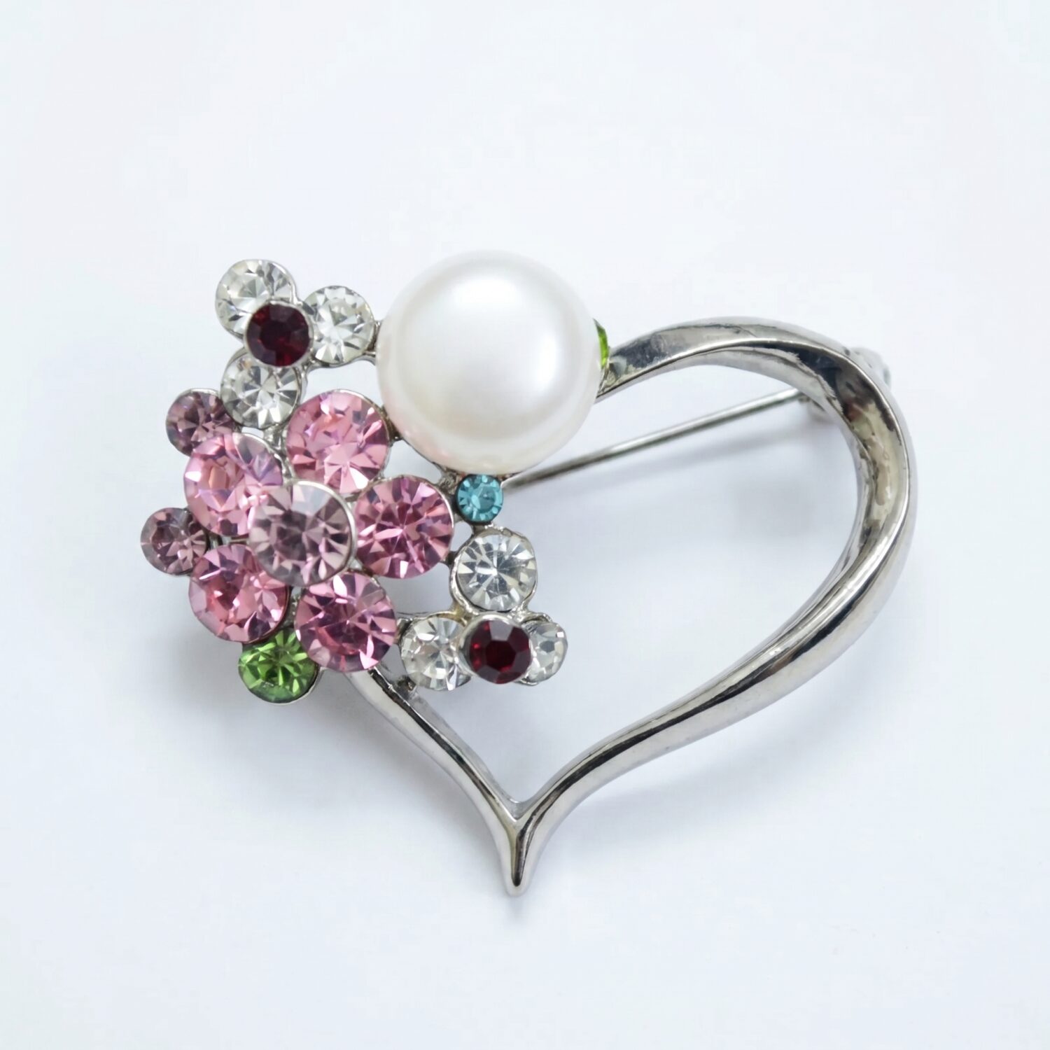 Designer Pearl Saree Pin / Brooch 03