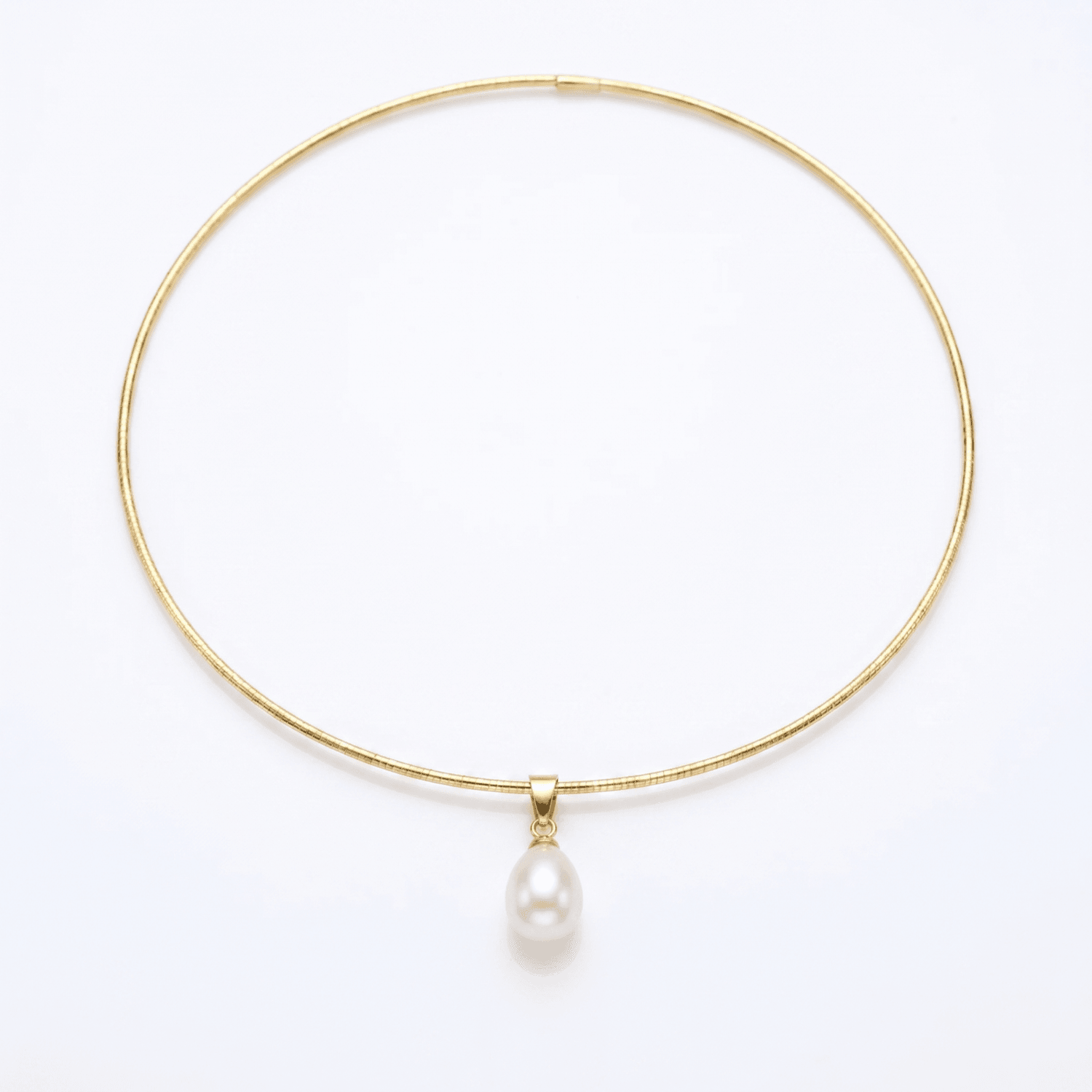 Lustrous Gold Finish Pendant Accentuated With 7mm Oval White Pearl