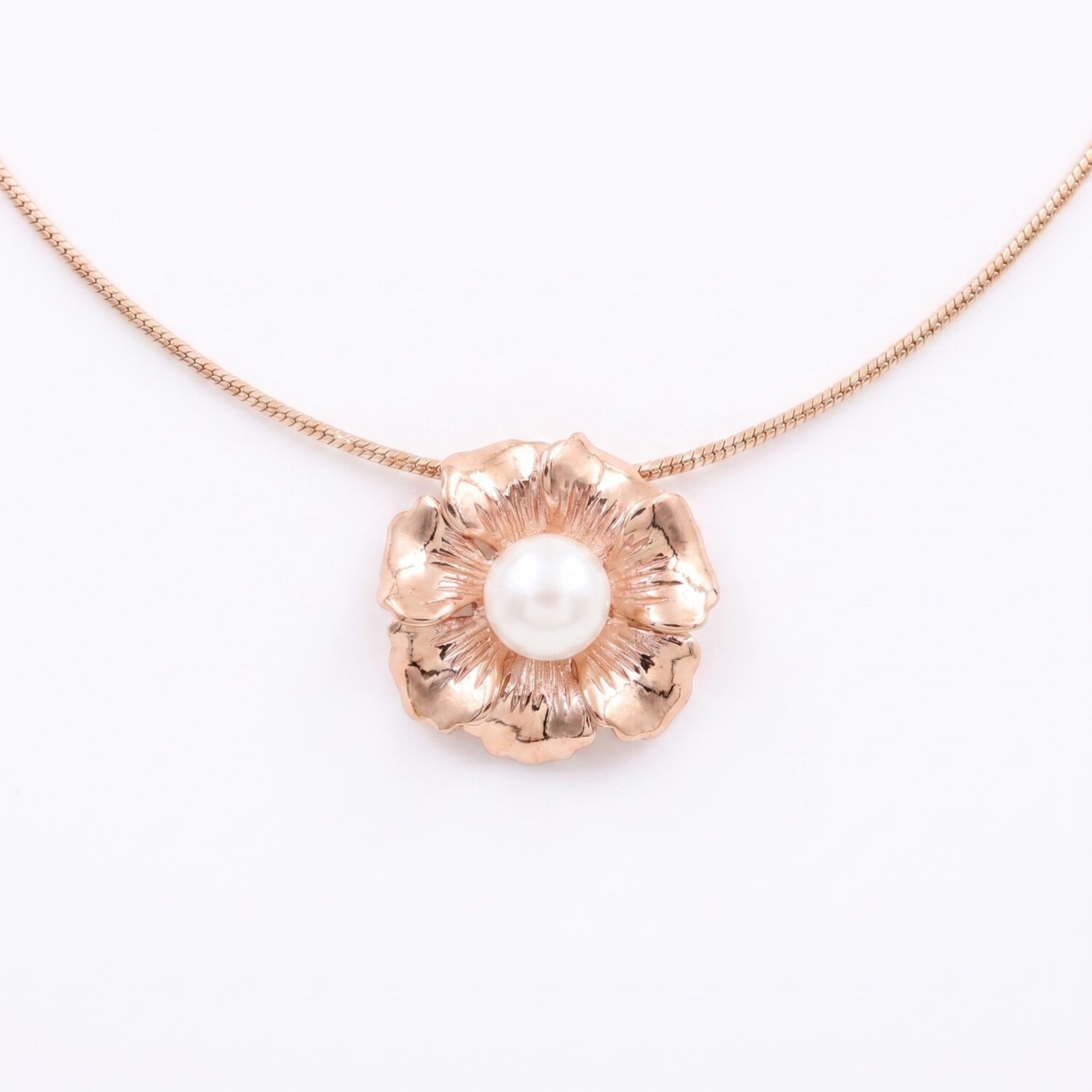 Delightful Rose Gold Finish Floral Pendant With 9.5mm White Button Pearl