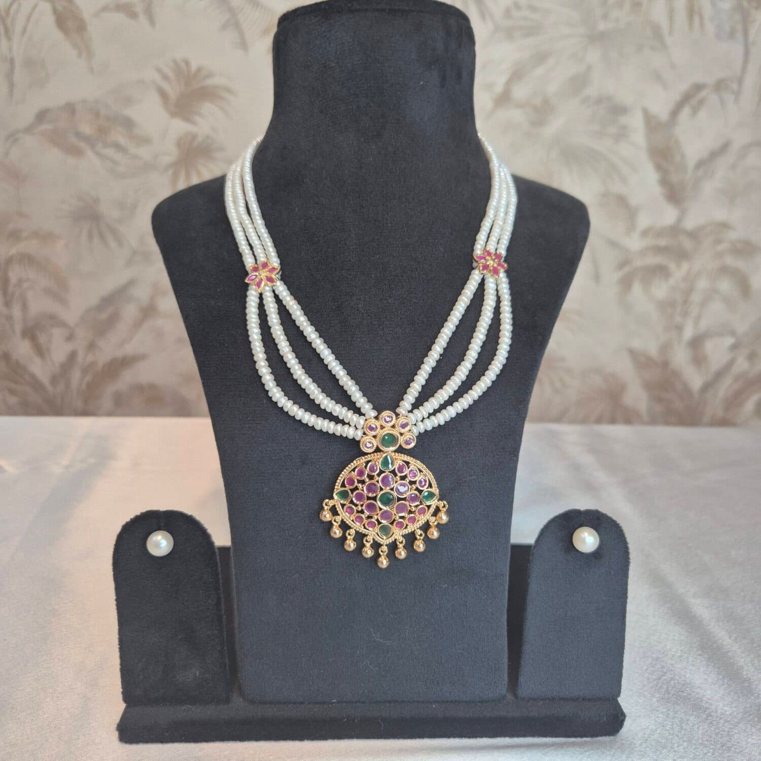 Bridal Set in pearl jewellery from Pure Pearls