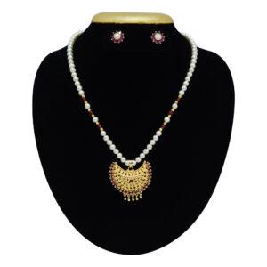 Beautiful Traditional Pearl Necklace in Rubies