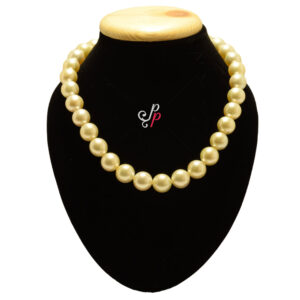 Bold and beautiful - magnificent, light golden south sea pearl necklace