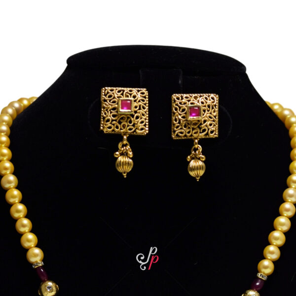 Vintage Collection - Traditional Pearl Necklace in Golden Colour Pearls