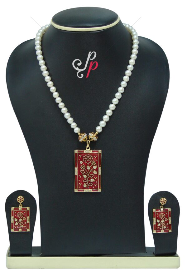 Different and gorgeous pearl necklace set with meenakari pendant