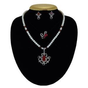 Pearl Necklace set in Brilliant Citrine stone pendant