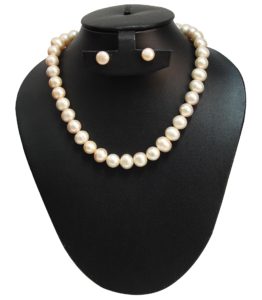 Akoya - Freshwater pearl necklace set