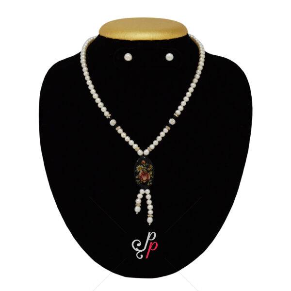 Pearl Necklace Set in Stylish Flower Pendant - Design 4