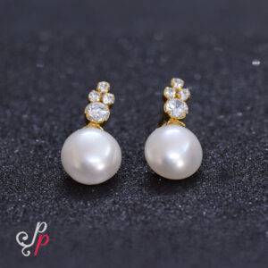 Gorgeous Pearl Studs in Large 12mm White button Pearls