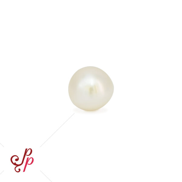 10.65 Carat - 11.7 Ratti shiny south sea pearl for pendant