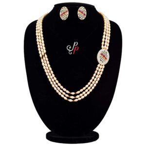 3 Lines pretty Pearl Set in Oval Shaped Zircon Side Pendant