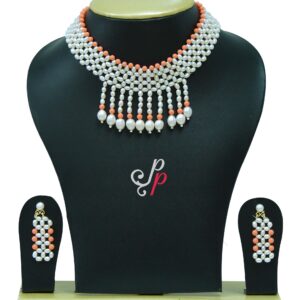Beautiful choker type pearl necklace set