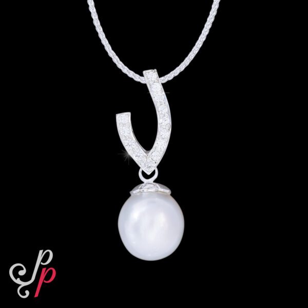 Bold South Sea Pearl Pendant in 925 Sterling Silver