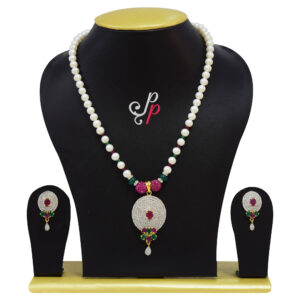 Rich and Traditional pearl necklace set in beautiful cz pendant