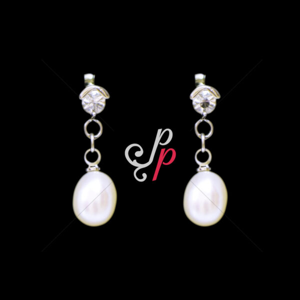 Simple pearl drops in white metal