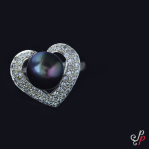 Stylish Heart Shaped Pearl Silver Ring in 925 Sterling Silver