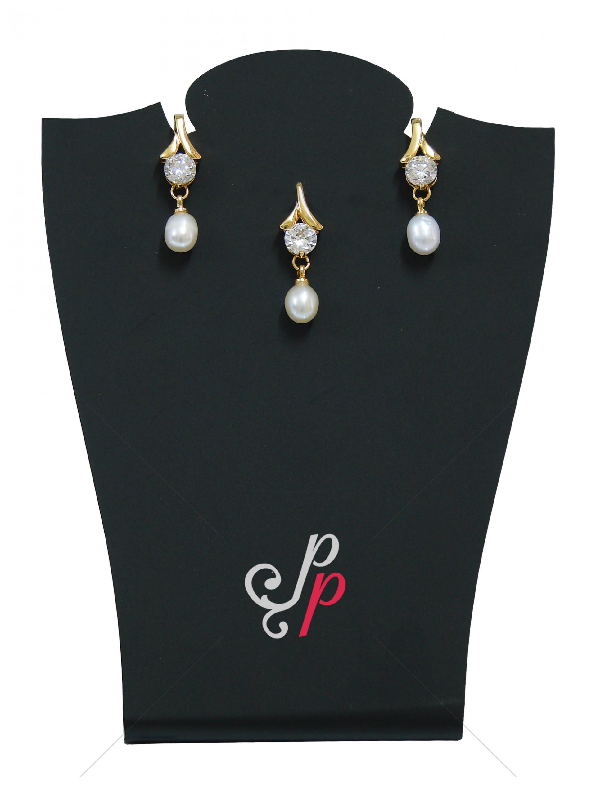 Sai Fashion Gold Plated Dangler Earrings With Maangtikka & Sheeshphool