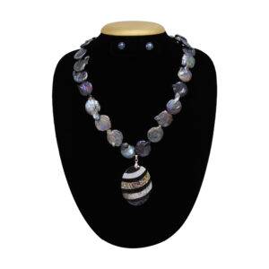 Bold and Beautiful - Biwa Pearl Necklace Set in Large Peacock Blue Pearls