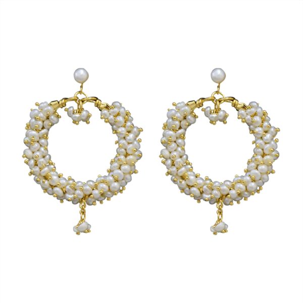 Circular Shaped Chand Bali Earrings in Pearls
