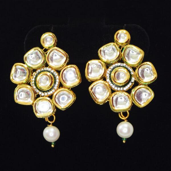 Ethnic Flower-Inspired White Pearl Necklace Set earrings