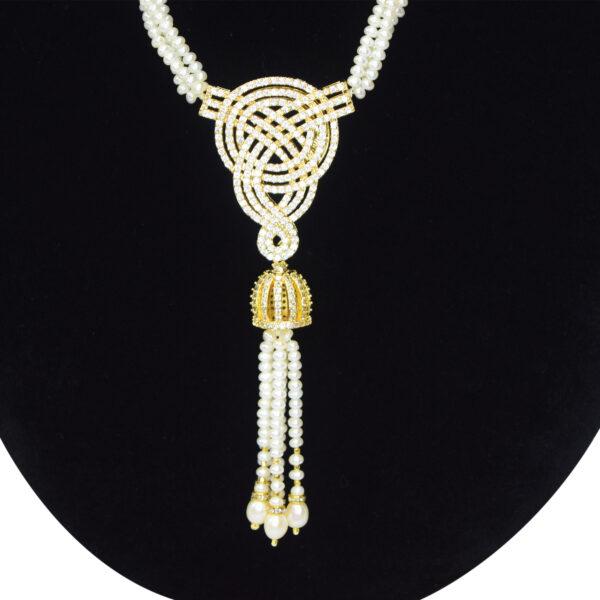 Alluring 3 Lines Luxury Pearl Necklace with Weave Pattern AD Pendant close up