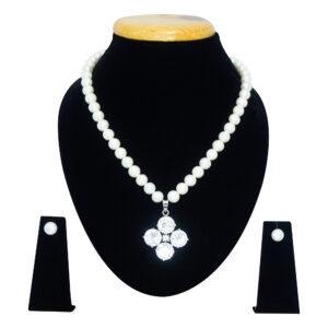 Beautiful white pearls necklace featuring brilliantly shimmering crystal-studded pendant