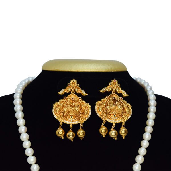 Luxe Round White Pearls Mala With Radha Krishna Pendant -earrings