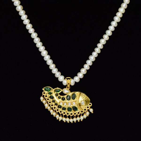 3mm white semi-round pearl necklace with reversible Kundan fish pendant with green and red stones - close up1