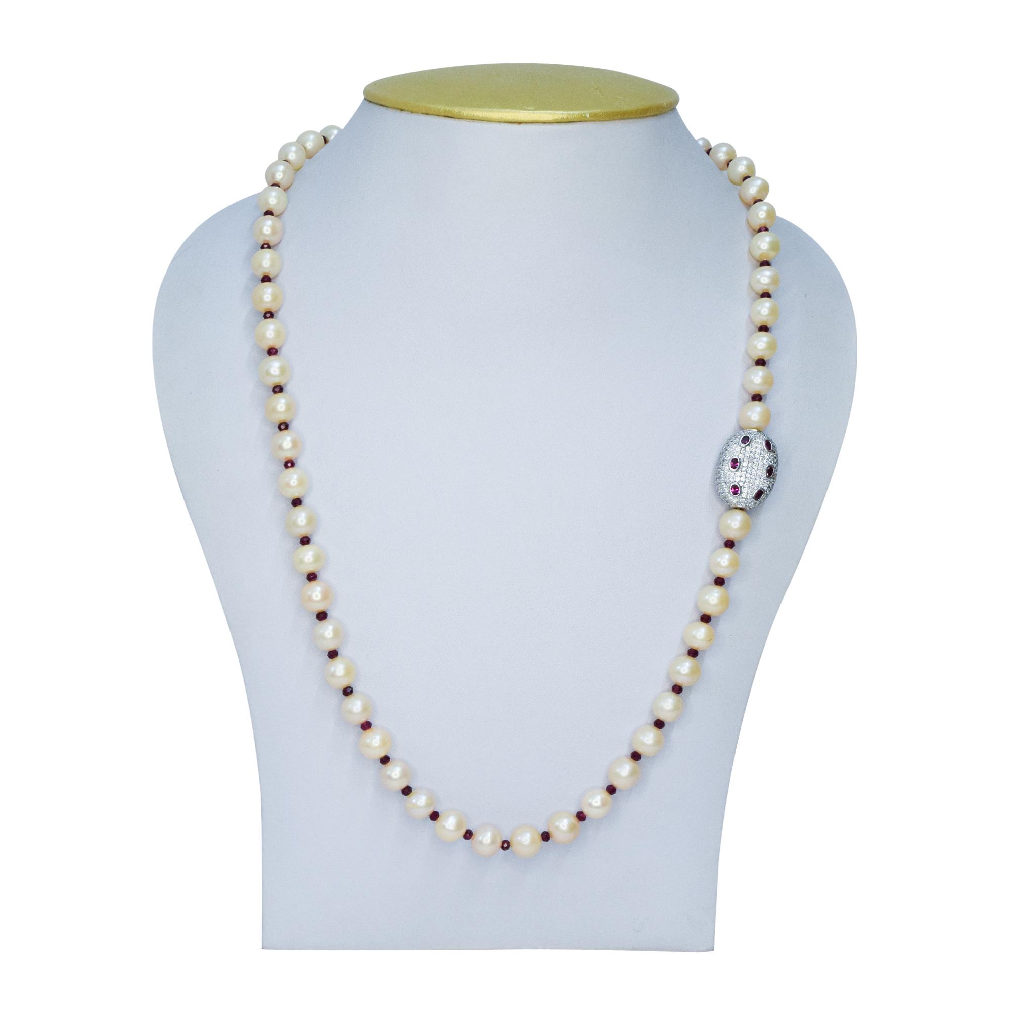Splendid Pink Pearl Necklace With 