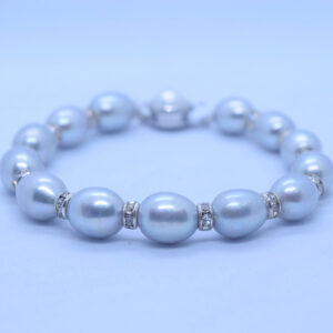 Sparkling Silvery Grey Oval Pearls Bracelet With CZ Spacers