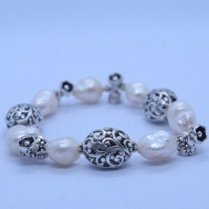 Beautiful Baroque Pearls Bracelet With Ornate Spacers