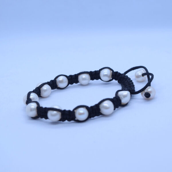 Artistic Black Macrame Bracelet With White Pearls