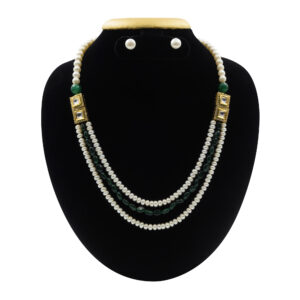 Beautiful White Pearls Necklace With Kundan Pendant & Green Onyx Beads