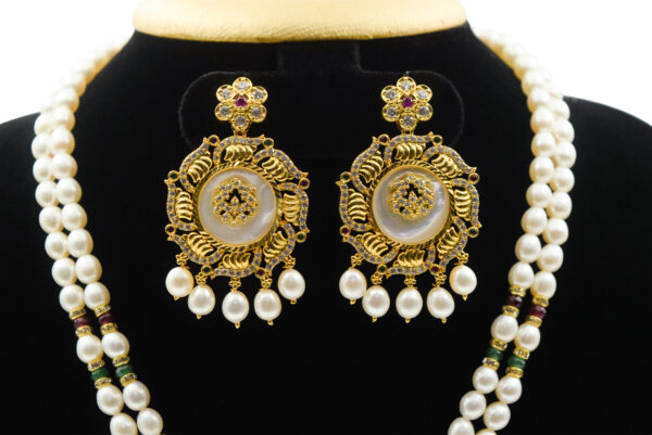 Magnificent White Oval Pearl Necklace With MOP Statement Pendant- earrings