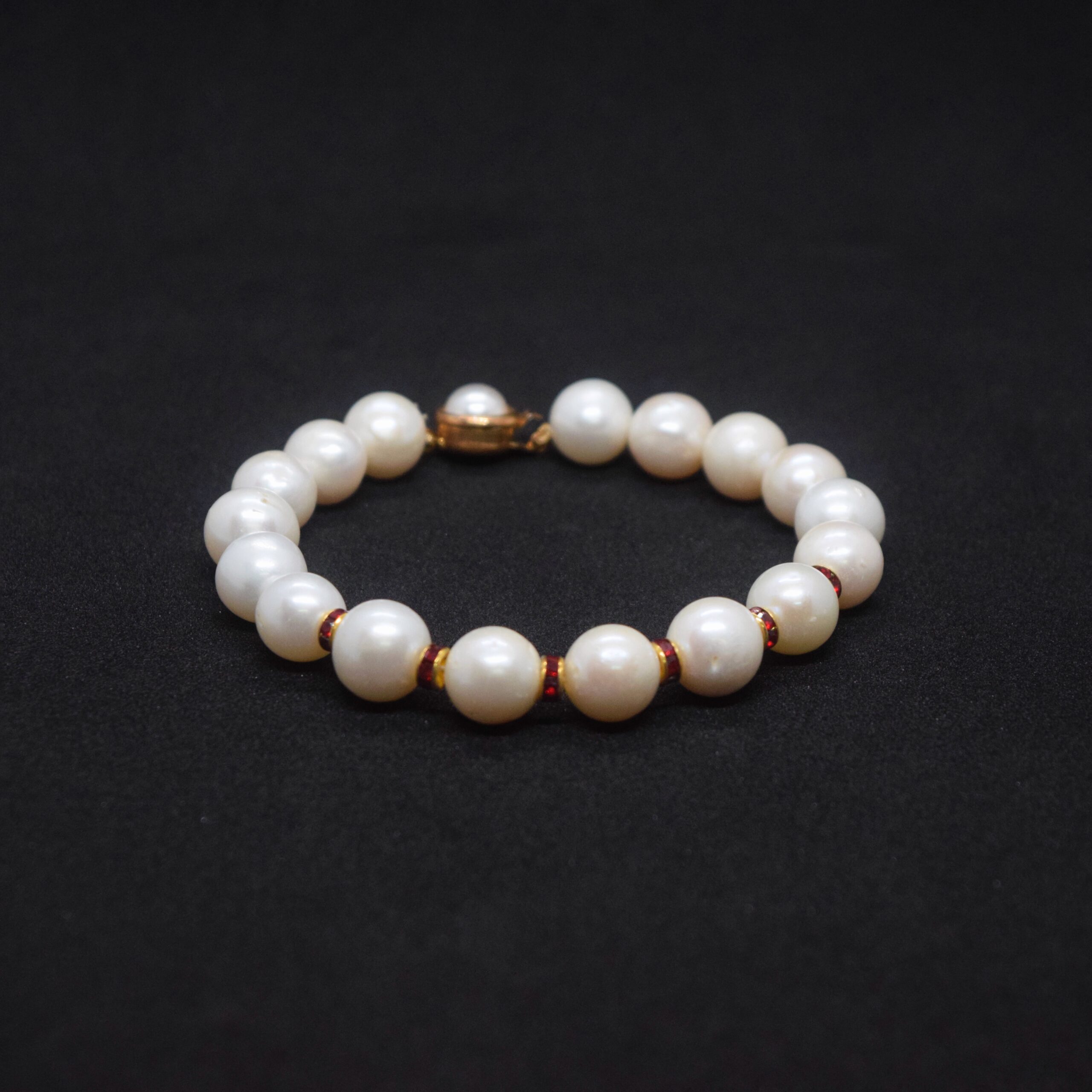 Buy NEXG Pearl Bracelet Original Certified Natural Mukta Stone Bracelet  Round Beads Gorgeous White Pearl Bracelet Sacche Moti Bracelet White Moti  Bracelet For Boys And Girls सच्चे मोती का ब्रेसलेट at Amazon.in