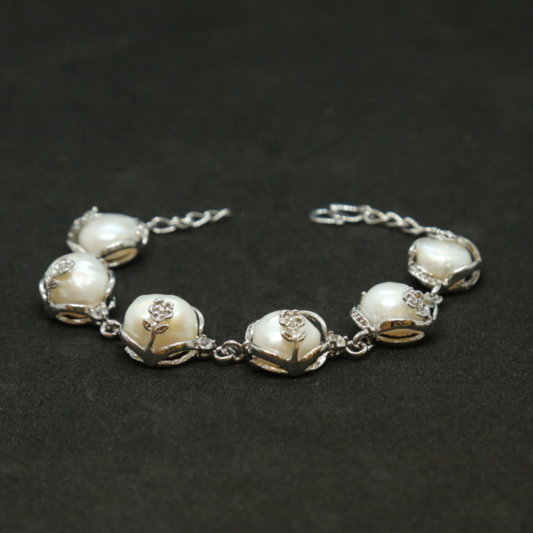 Radiant White Baroque Pearls Silver Finish Bracelet1