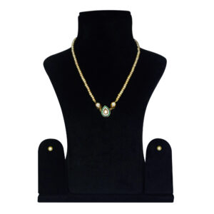 Elegant String Of Cream Pearls With CZ Kundan Pendant