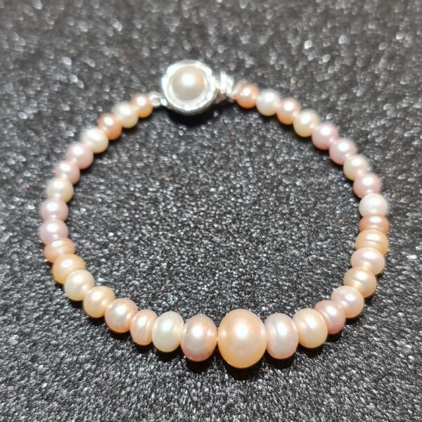 Stunning Graduated Multicoloured Pearls Bracelet With 9.5mm Peach Pearl-1