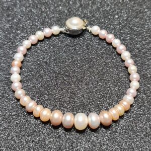 Beautifully Graduated Multicoloured Pearls Bracelet With 8mm White Pearl