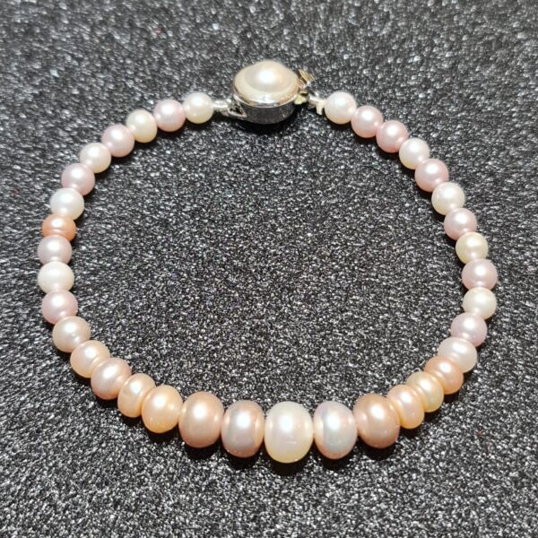Beautifully Graduated Multicoloured Pearls Bracelet With 8mm White Pearl