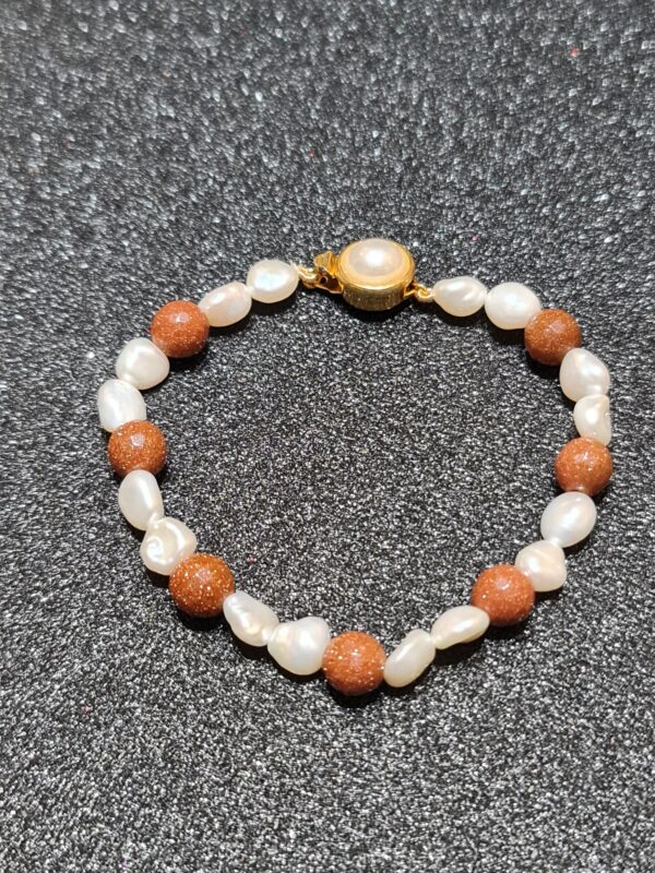 Stunning White Baroque Pearls Bracelet With Sandstone Beads--1