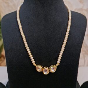 Cute String Of Cream Pearls With Elegant Kundan Pendant