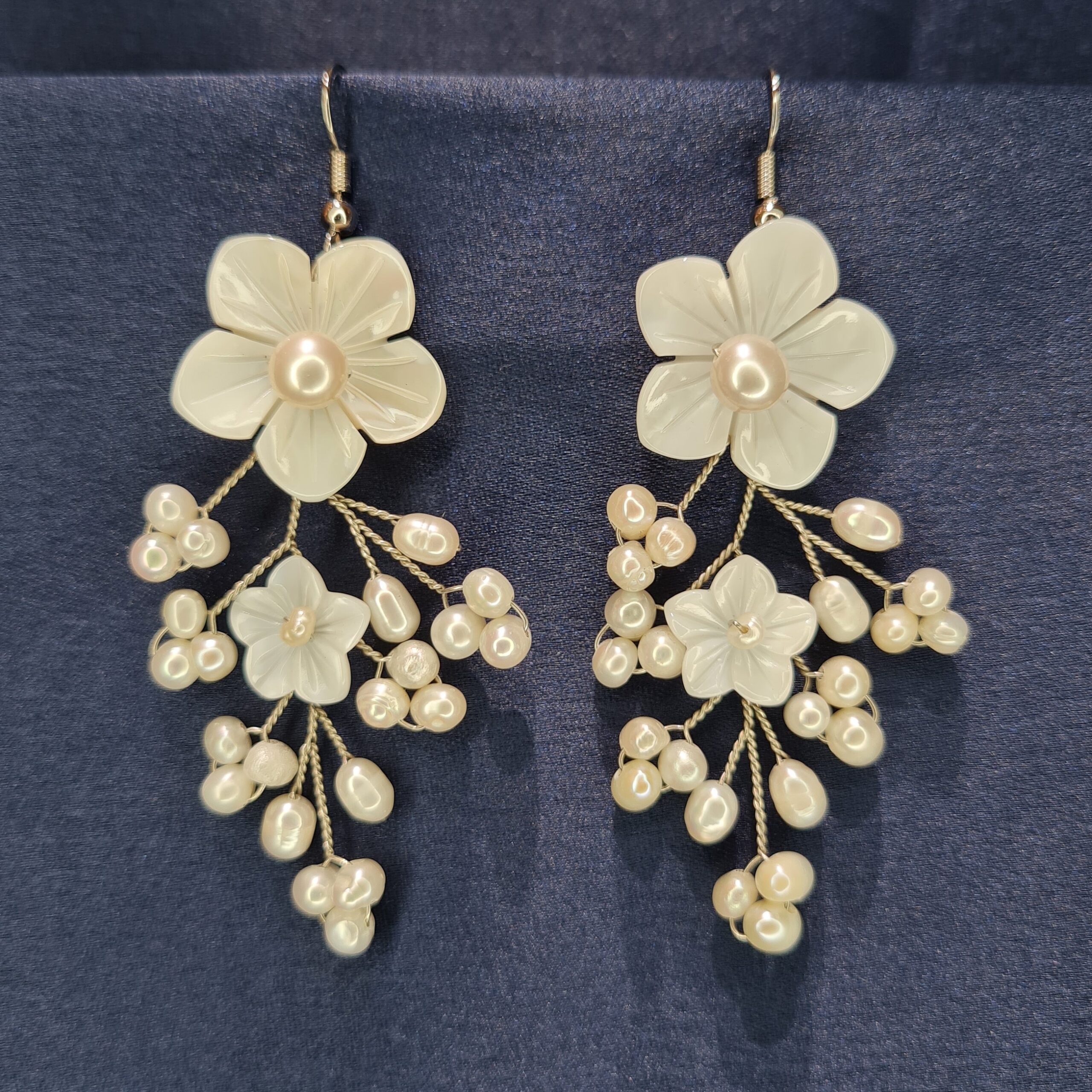 Buy White Pearl & Kundan Earrings for Women Online at Ajnaa Jewels |390583